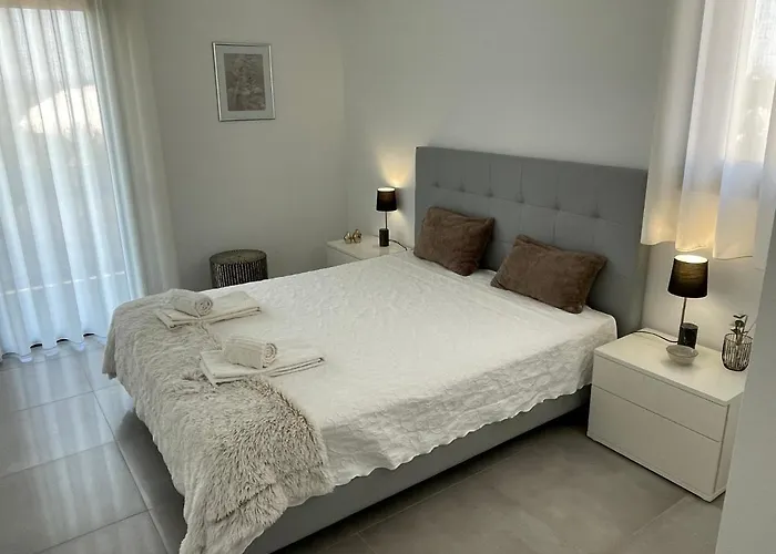 Salinas House T3 *