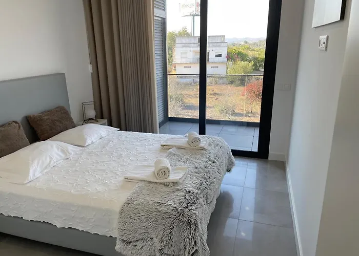 Salinas House T3